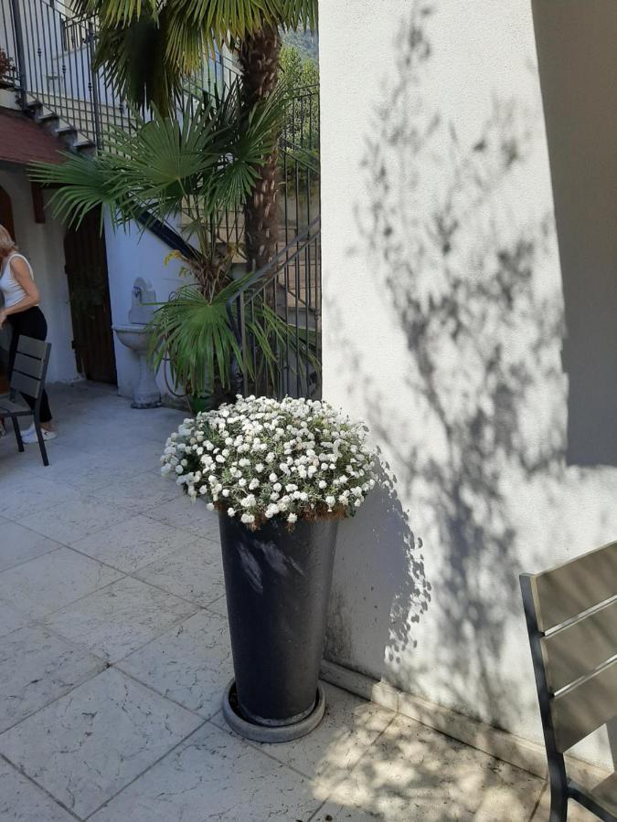 Karin Apartment Arco Luaran gambar